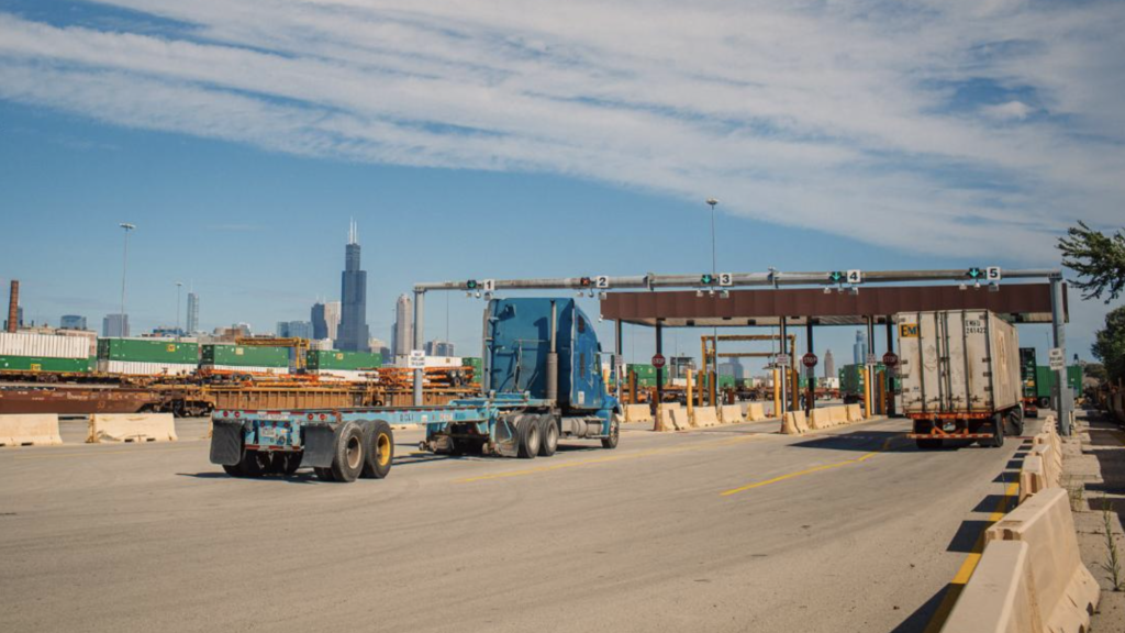Union Pacific is purchasing four hybrid cranes for testing in its intermodal yards. These hybrid cranes are expected to consume at least 50% less diesel fuel than standard cranes. (UP Photograph)