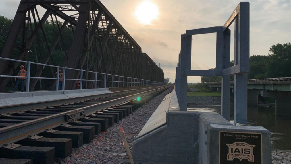 A $3.47 million CRISI grant made replacement of the William J. “Bill” Duggan bridge by the Iowa Interstate Railroad (IAIS) possible. The new bridge opened to freight rail traffic on June 30, 2020.