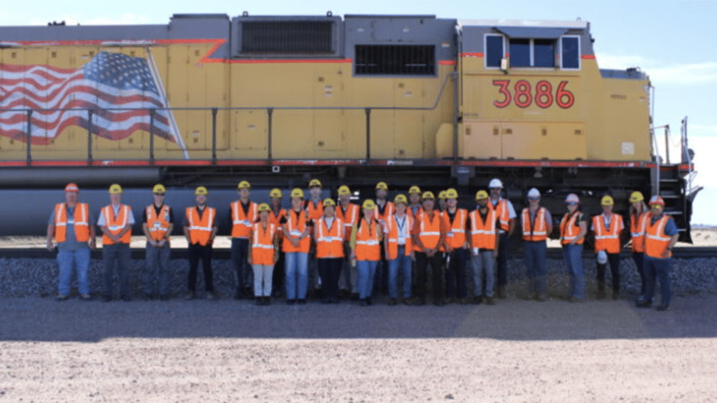 (Courtesy of MxV Rail)