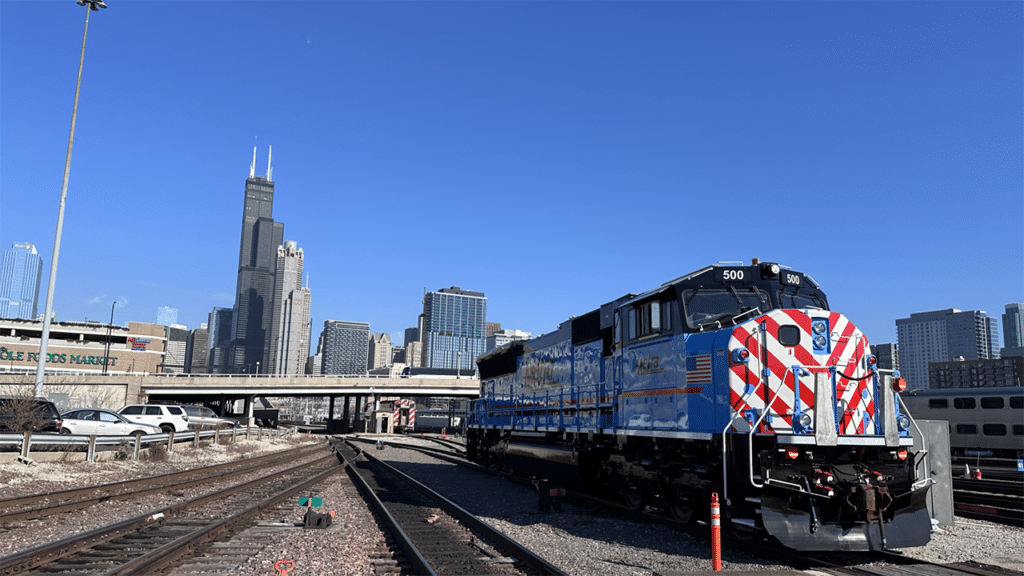(Metra Photograph, Via X)
