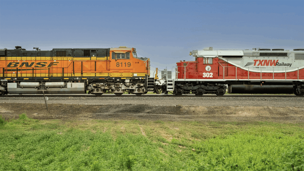 “BNSF General Director of Marketing Mark Ganaway joined TXNW Railway, one of our first Shortline Select partners, for the TXNW CRISI grant interchange ribbon-cutting ceremony, celebrating the expansion of interchange tracks in Sunray, Texas,” BNSF reported via social media on Sept. 5. (Photograph Courtesy of BNSF)