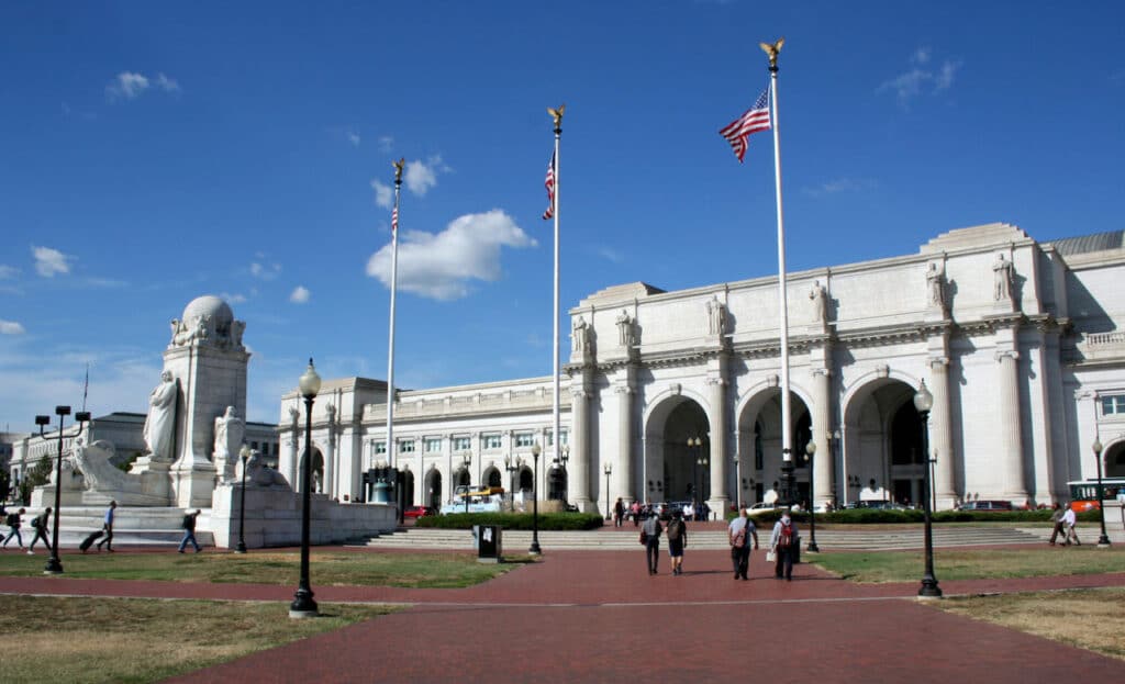 The U.S. Department of Transportation on Sept. 18 reported that Amtrak and the USRC Boards of Directors unanimously agreed to approve the terms of a renegotiated cooperative agreement restoring federal control of Washington Union Station. (Image Courtesy of the Union Station Redevelopment Corporation)