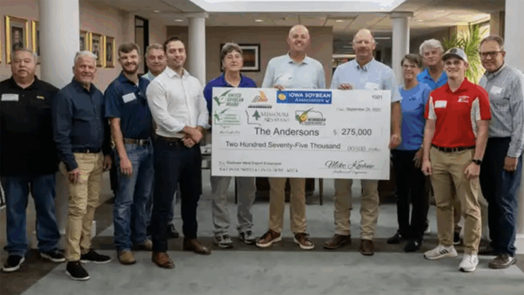 (Photograph: Joe Murphy/United Soybean Board.)